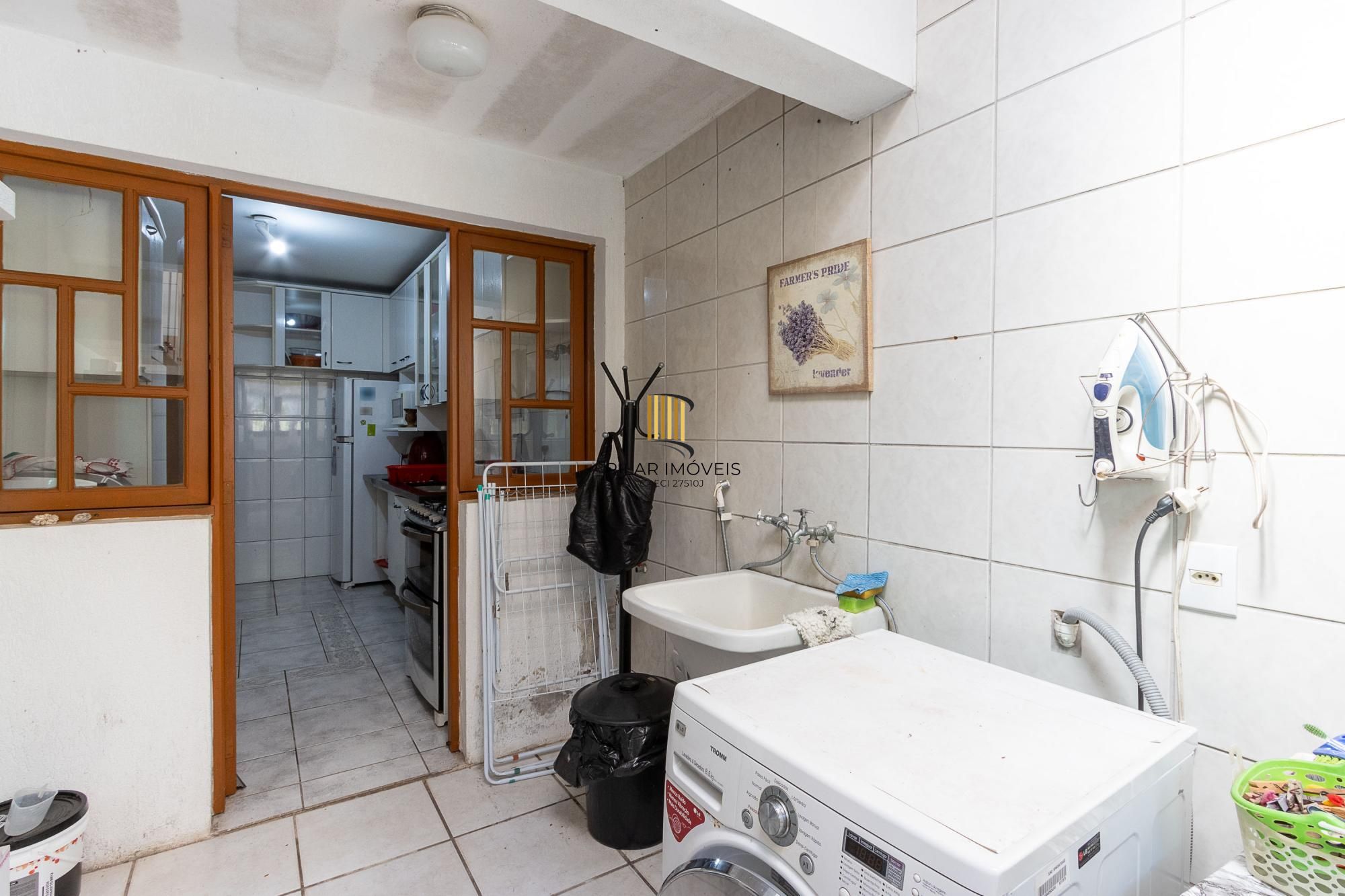 Casa 3 dormitórios no bairro Espírito Santo