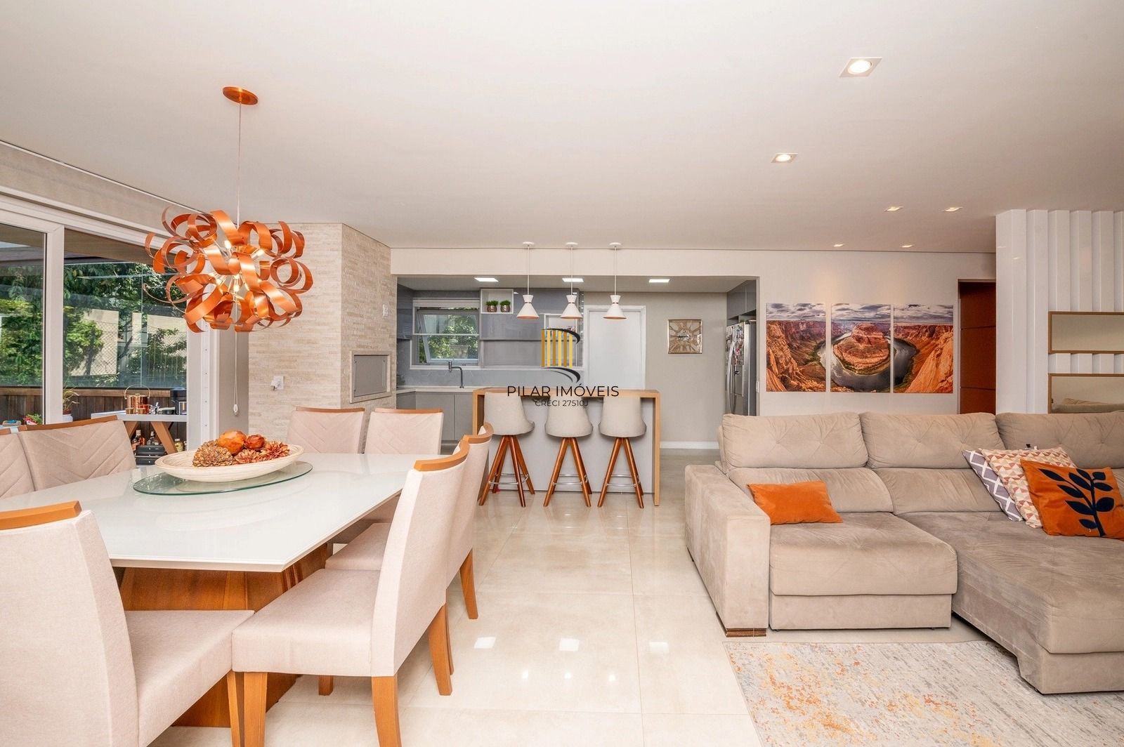 Apartamento Garden com 178m² e 3 dormitórios, 1 suíte, 3 vagas