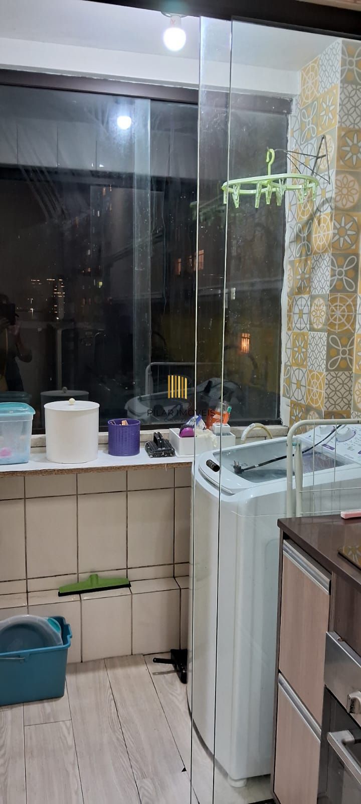 Apartamento 2 dormitórios no bairro Cidade Baixa