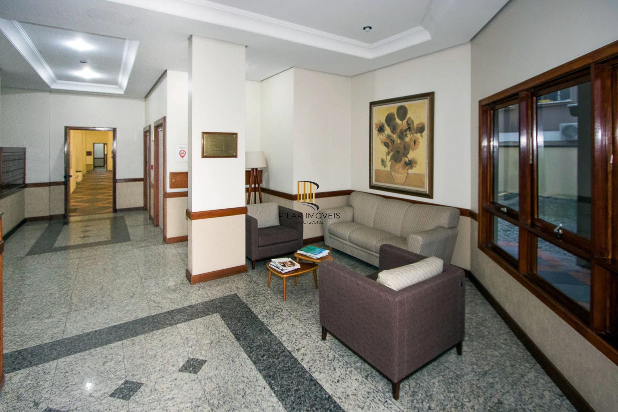 Cobertura 2 dormitórios no bairro Menino Deus