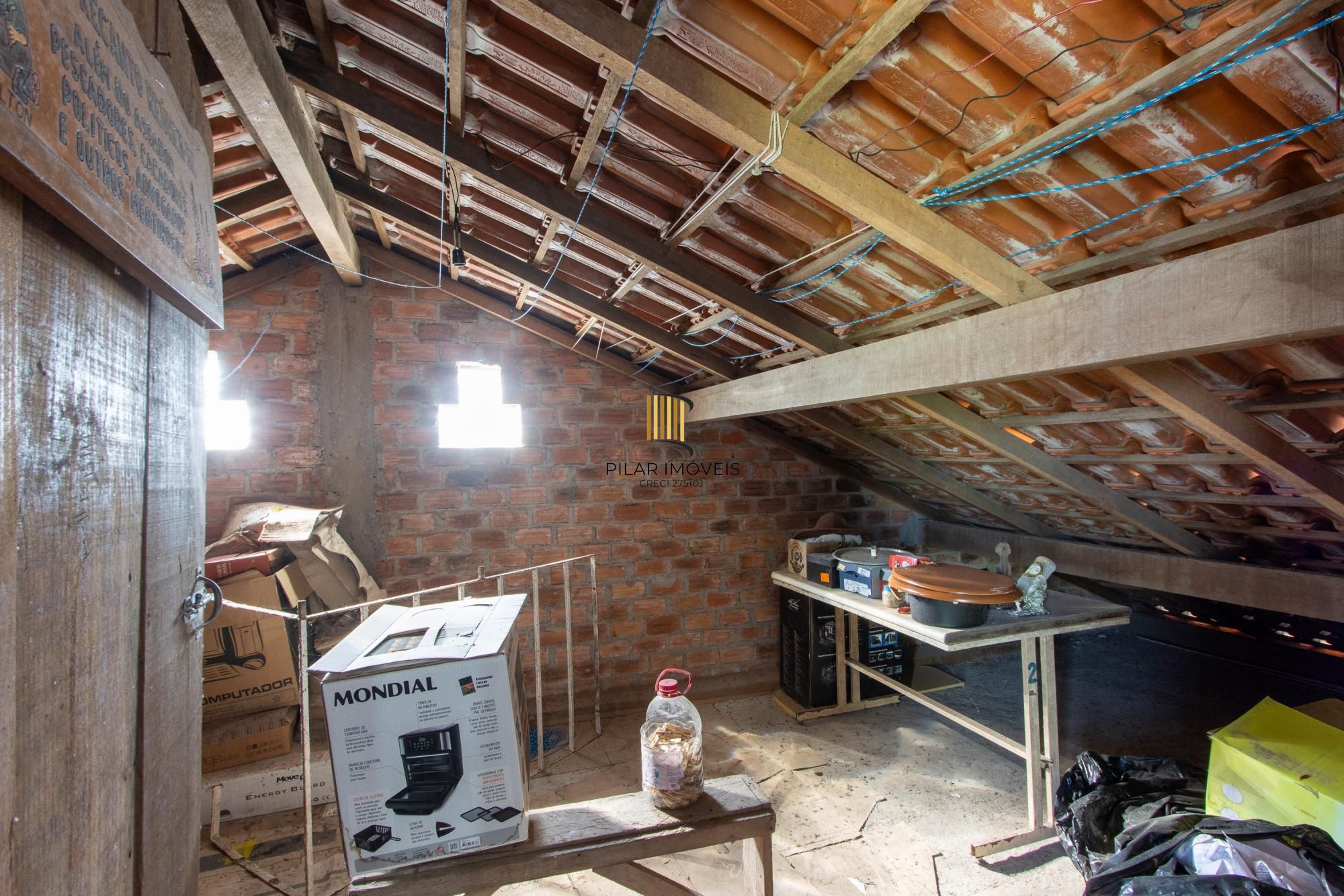 Casa 3 dormitórios no bairro Espírito Santo