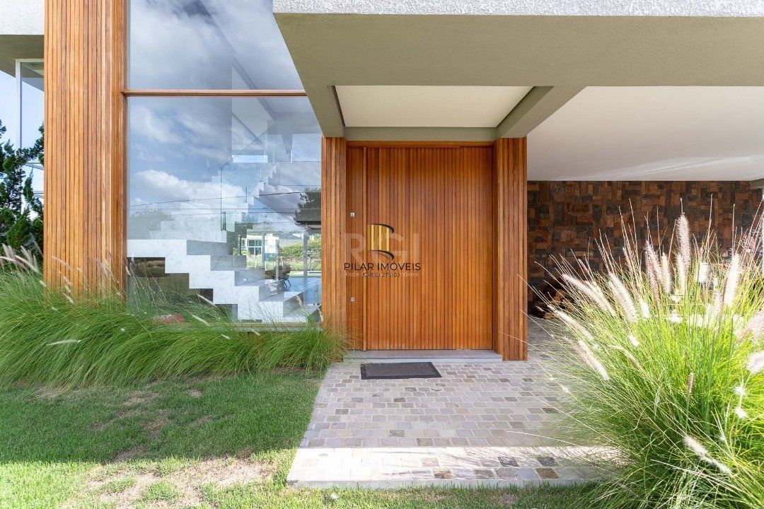 Casa Condominio para Venda - 380m², 3 dormitórios, sendo 3 suites, 6 vagas - Terra Ville