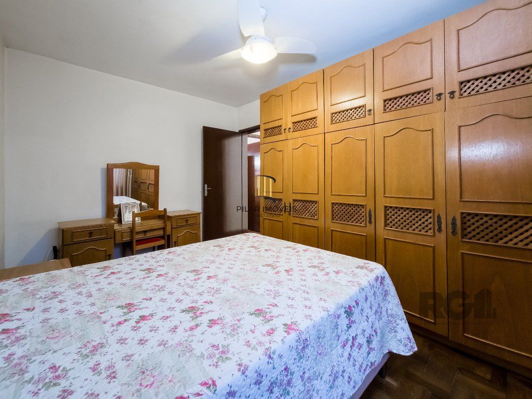 Casa 4 dormitórios no bairro Tristeza