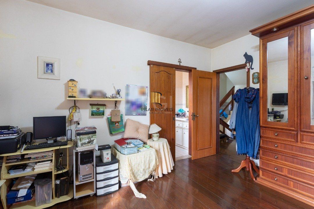 Casa Condominio para Venda - 386m², 3 dormitórios, sendo 2 suites, 2 vagas - Espirito Santo