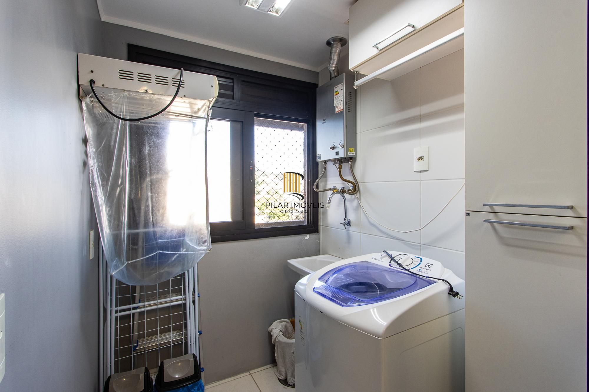 Apartamento com 2 quartos e 65m² à venda em Tristeza, Porto Alegre.