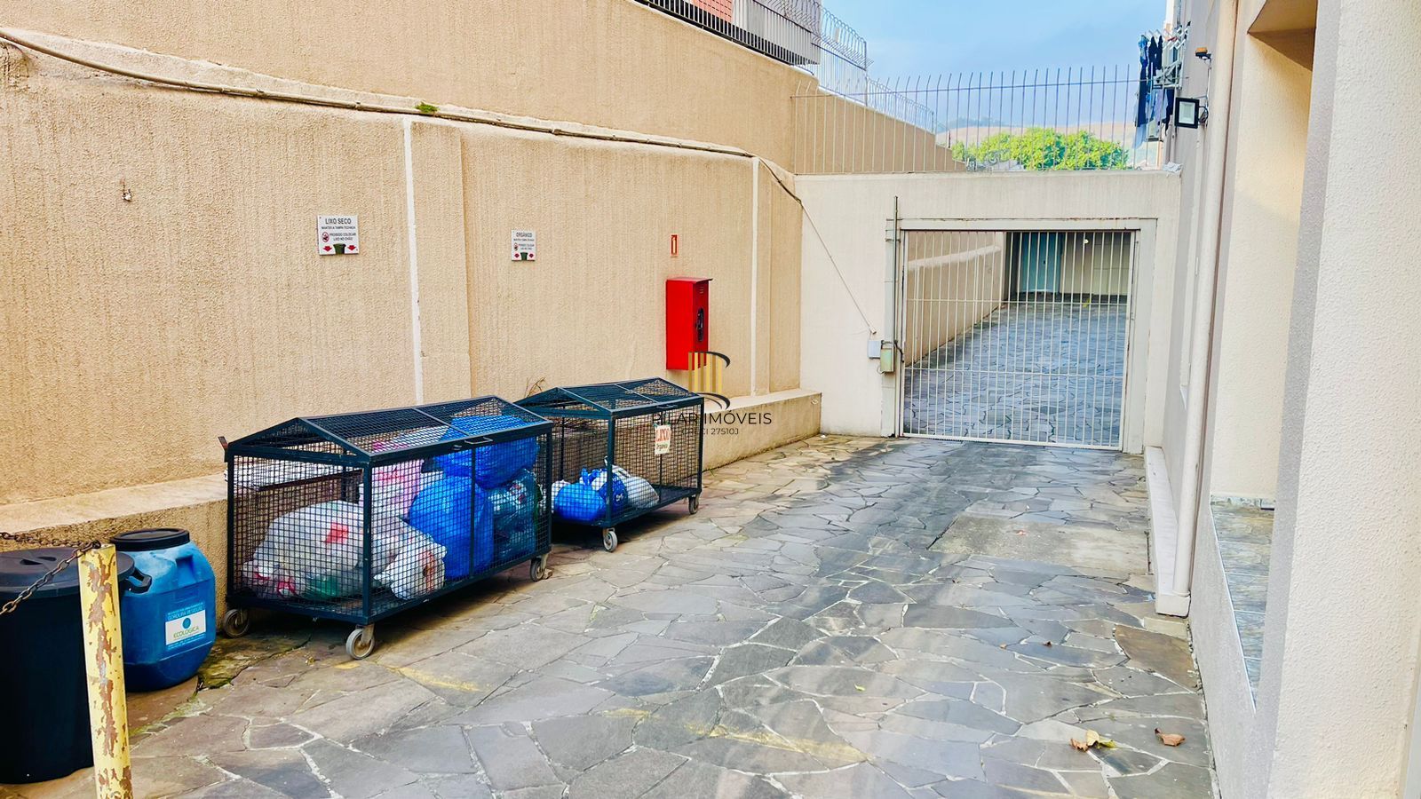 Apartamento de 2 dormitórios no Cristal
