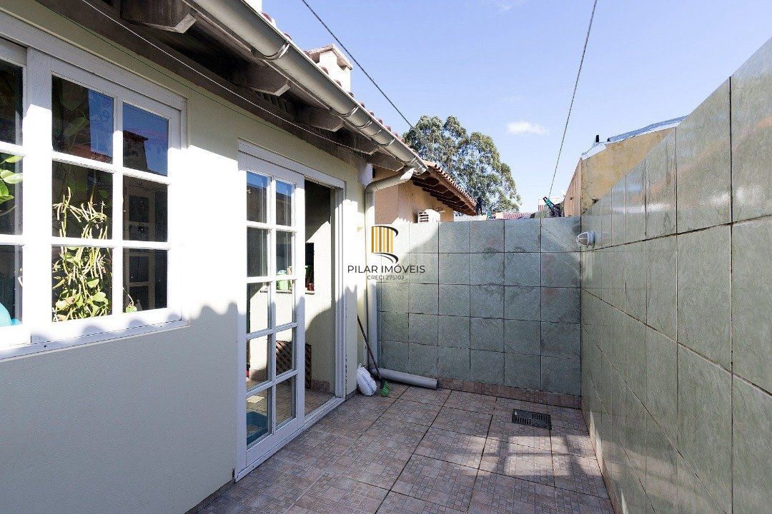 Casa para Venda - 124m², 2 dormitórios, sendo 1 suites, 2 vagas - Hípica