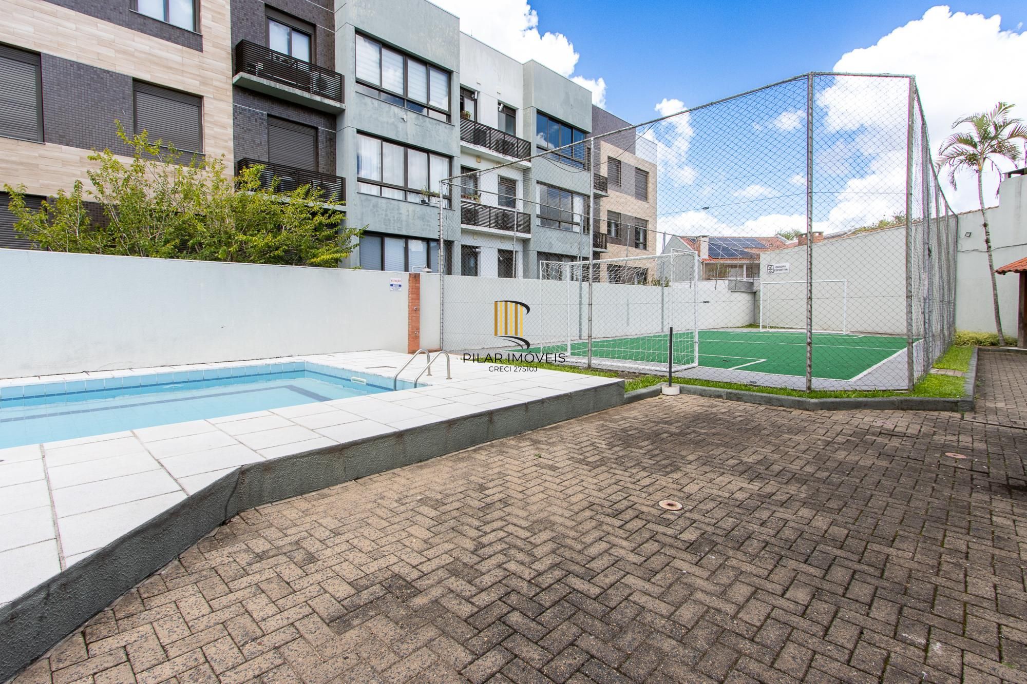 Apartamento com 2 dormitórios (reversível para 3) e 1 vaga escriturada  à venda no coração de Ipanema