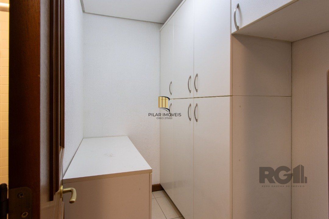 Casa de Condomínio 3 dormitórios no bairro Belém Novo