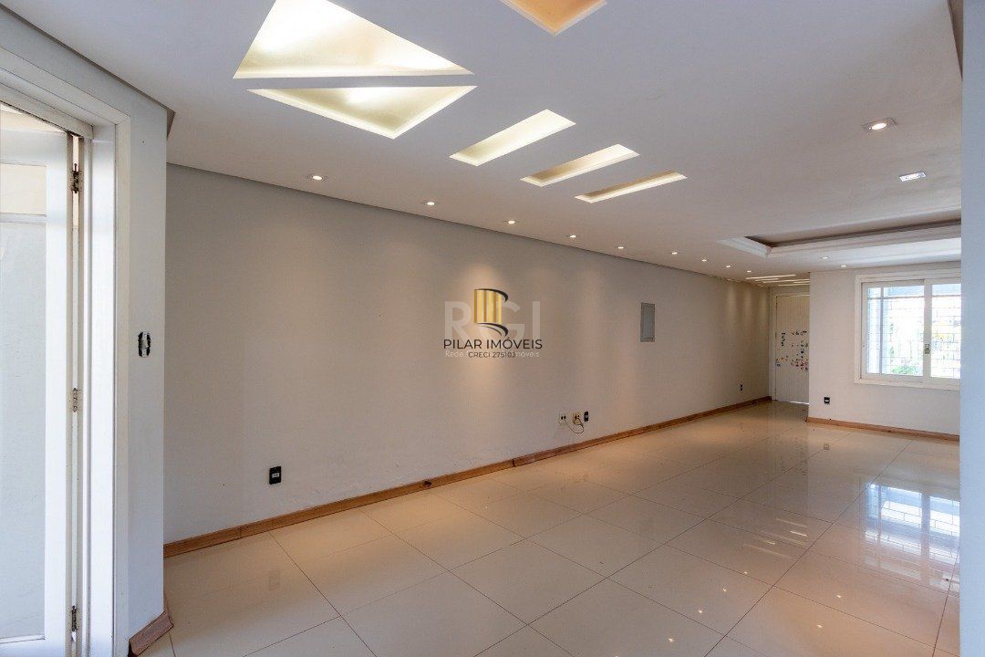 Casa para Venda - 205.81m², 3 dormitórios, sendo 1 suites, 2 vagas - Ipanema