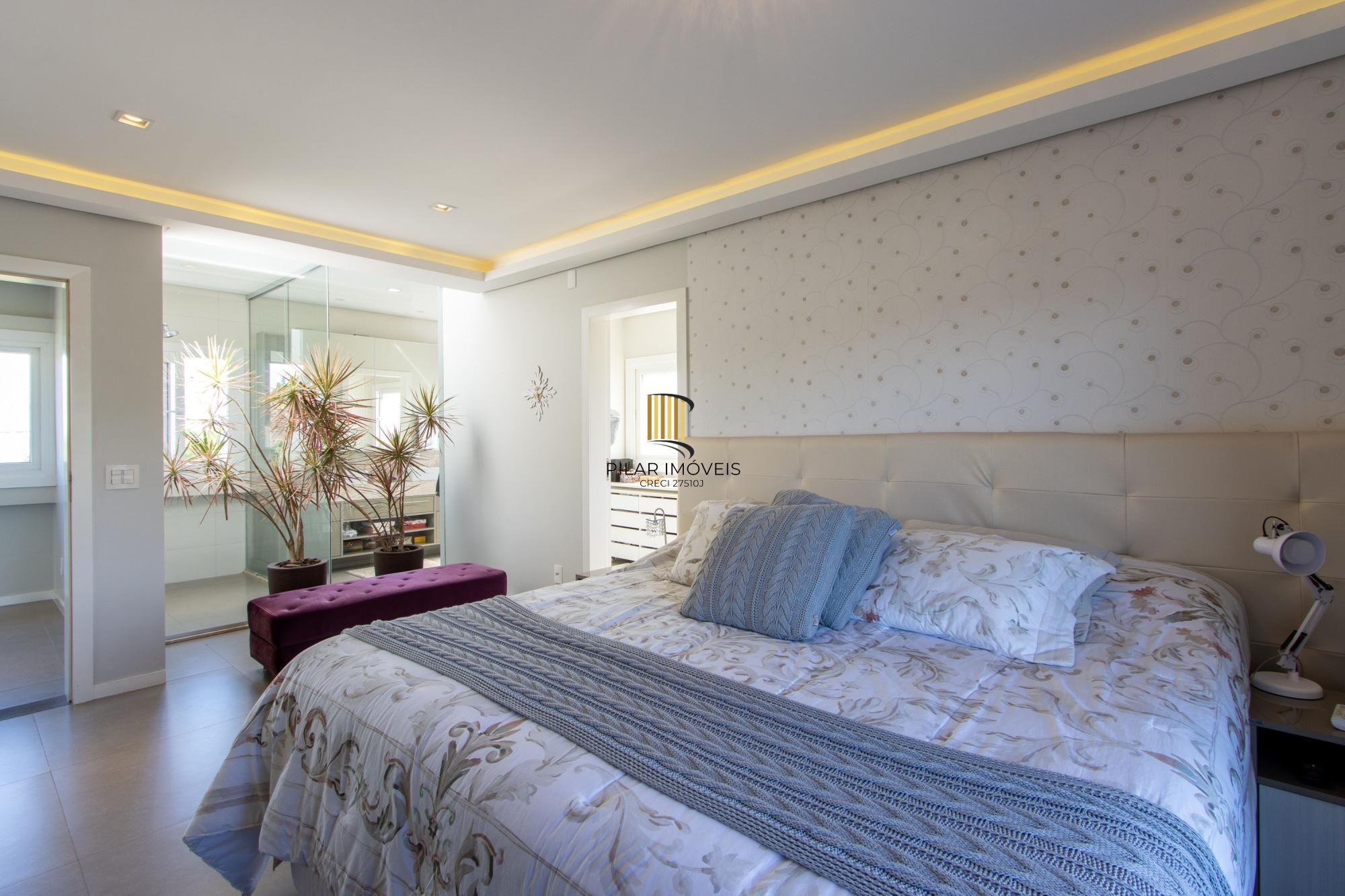 Luxuosa Casa em Condomínio de Alto Padrão com vista para Guaiba