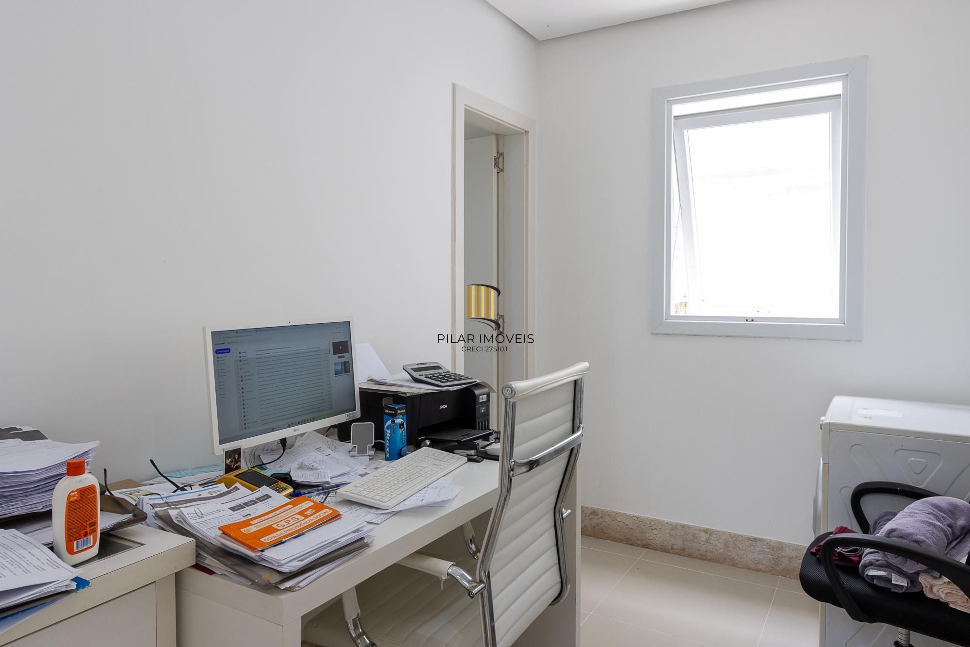 Excelente Casa à Venda no Condomínio Terra Ville