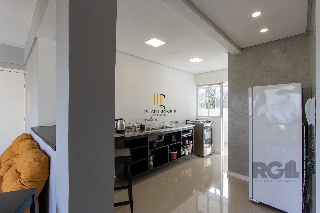 Apartamento com 3 dormitórios na Rua Dr. Barcelos