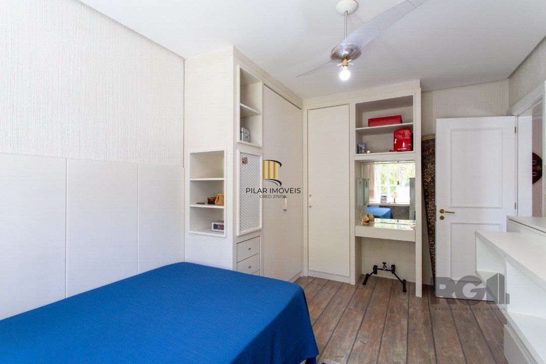 Casa para venda - 321m² - 4 suítes - Chapéu do Sol