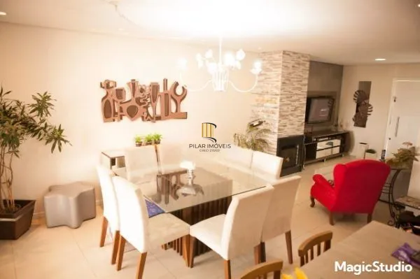 Casa com 3 dormitórios, suíte com closet e piscina no Condomínio Cinque Terre