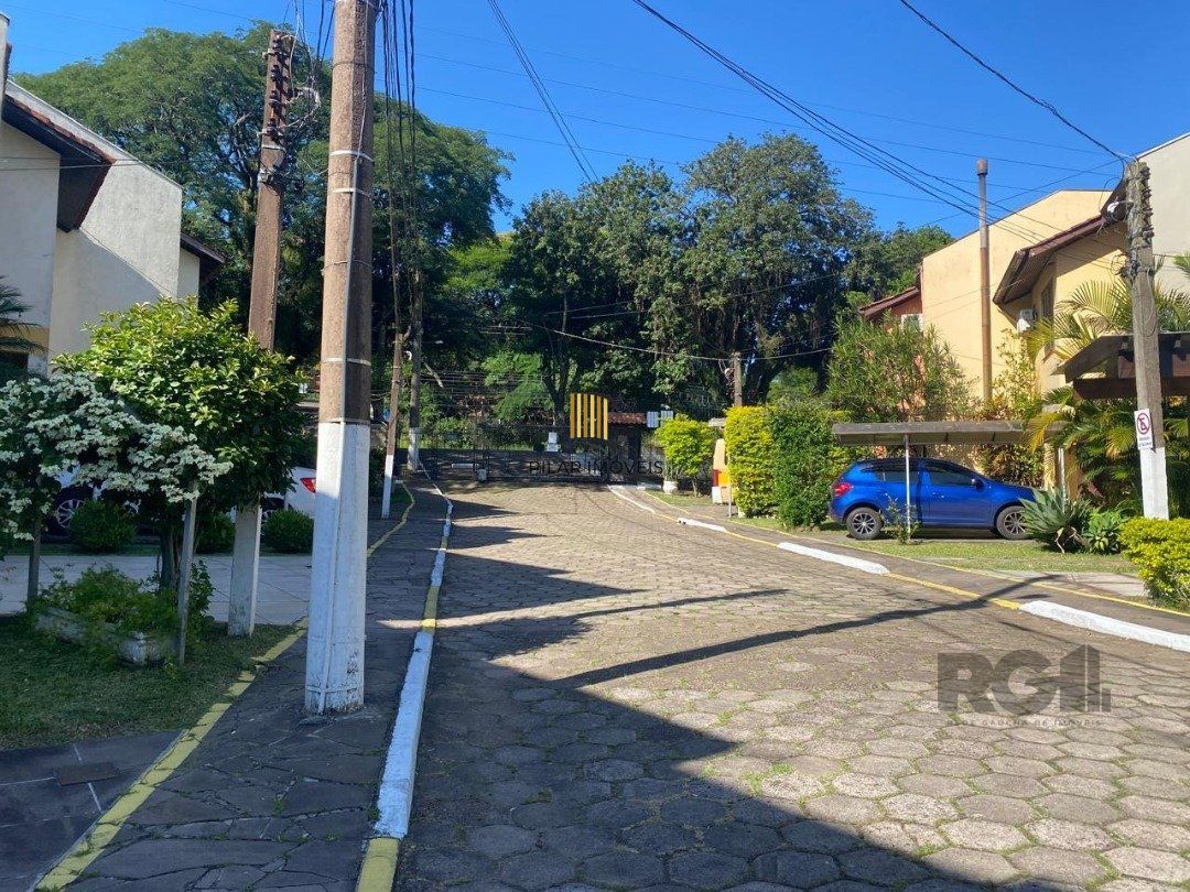 Casa de Condomínio 3 dormitórios no bairro Hípica