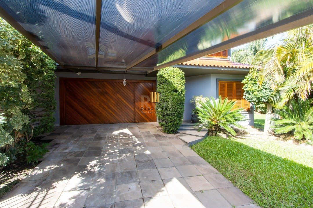 Casa 3 dormitórios no bairro Ipanema