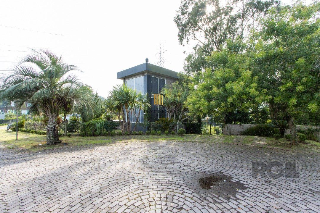 Casa de Condomínio 4 dormitórios no bairro Vila Nova