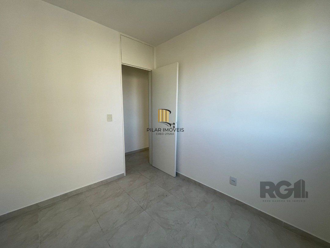 Apartamento 3 dormitórios no bairro Camaquã