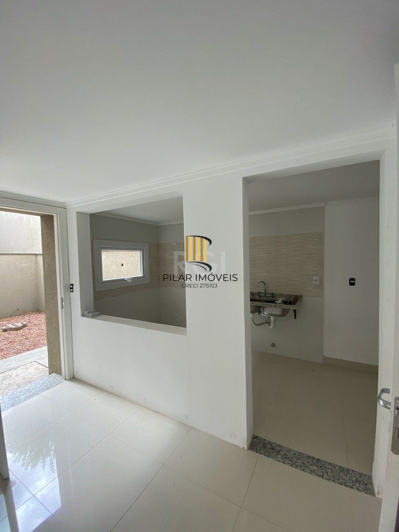 Casa Condominio para Venda - 195m², 3 dormitórios, sendo 1 suites, 2 vagas - Tristeza