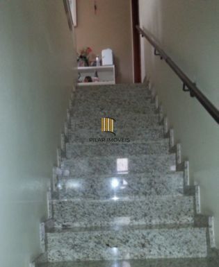 Casa para Venda - 330m², 5 dormitórios, sendo 1 suites, 7 vagas - Menino Deus