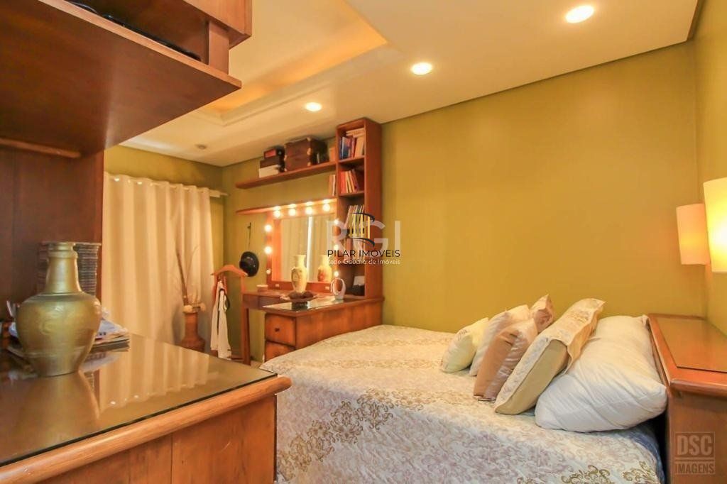 casa Living para 3 ambientes com lavabo, cozinha com pia e armários planejados