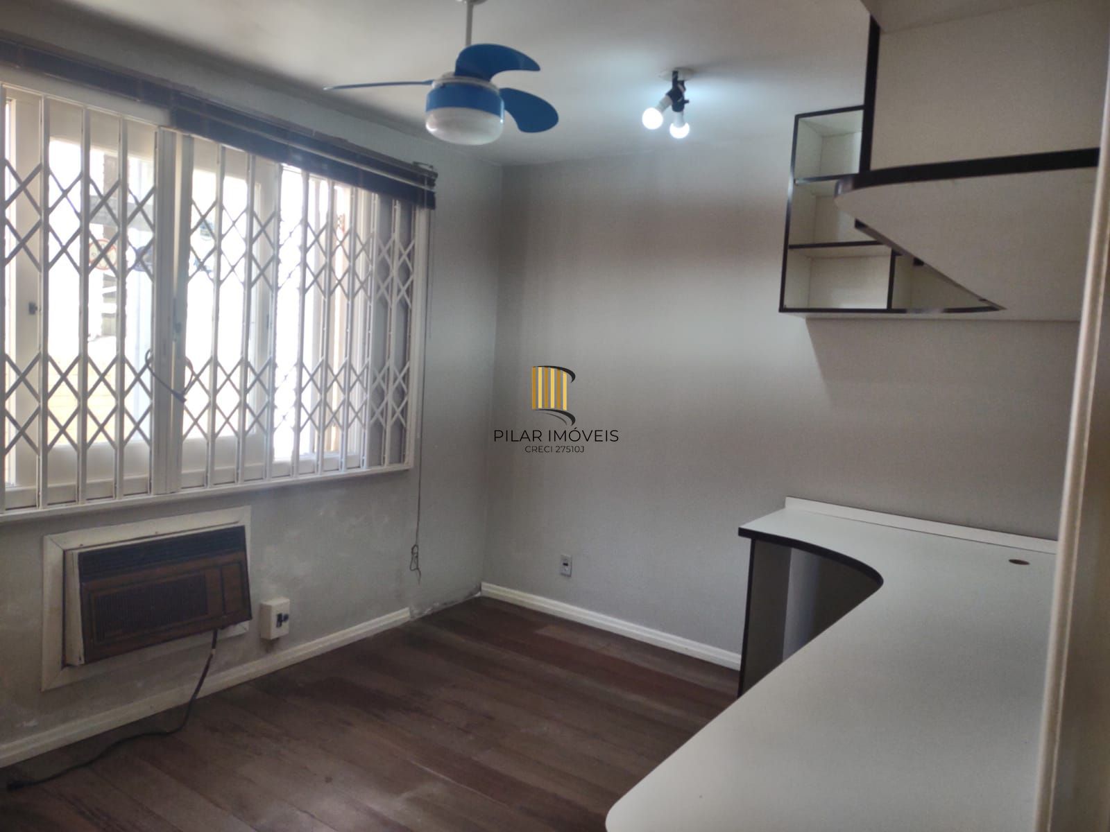 Casa 3 quantos com suíte, espaço gourmet, na Tristeza.