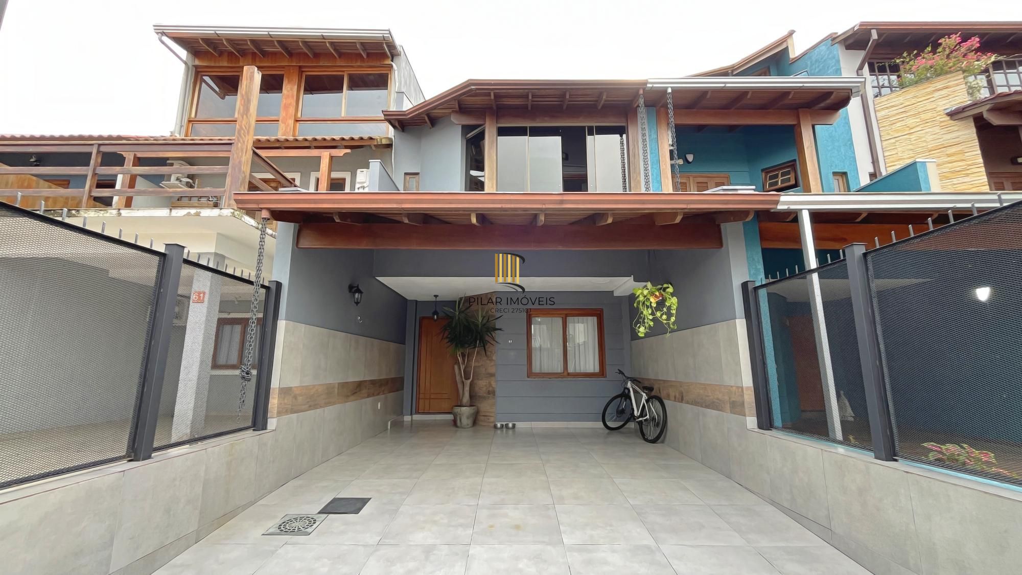 Casa 2 dormitórios no bairro Aberta dos Morros