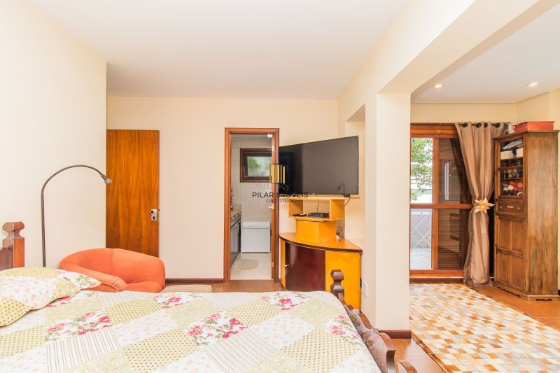 Cobertura Exclusiva com Vista Privilegiada no Coração do Bairro Moinhos de Vento