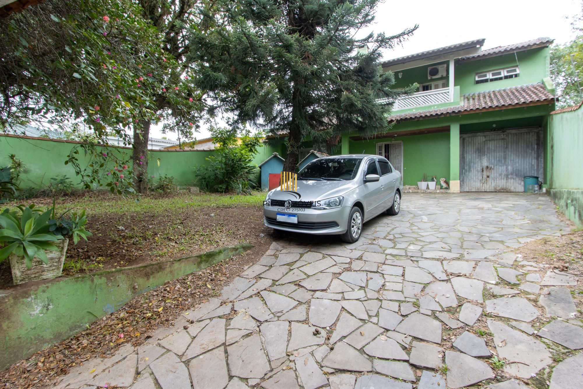Casa para Venda - 385m², 4 dormitórios, sendo 3 suites, 2 vagas - Belém Velho