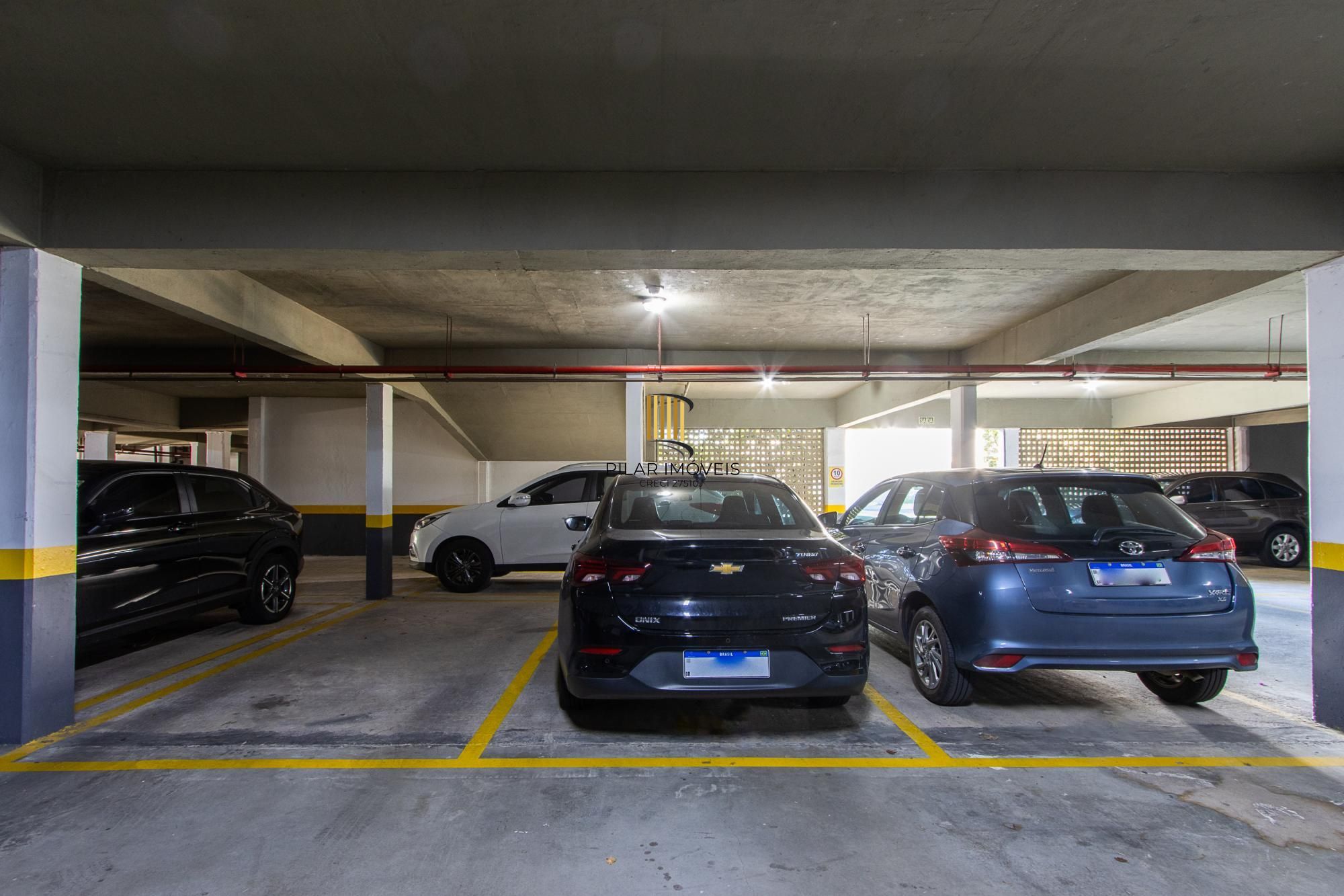 Apartamento com 2 quartos e 65m² à venda em Tristeza, Porto Alegre.