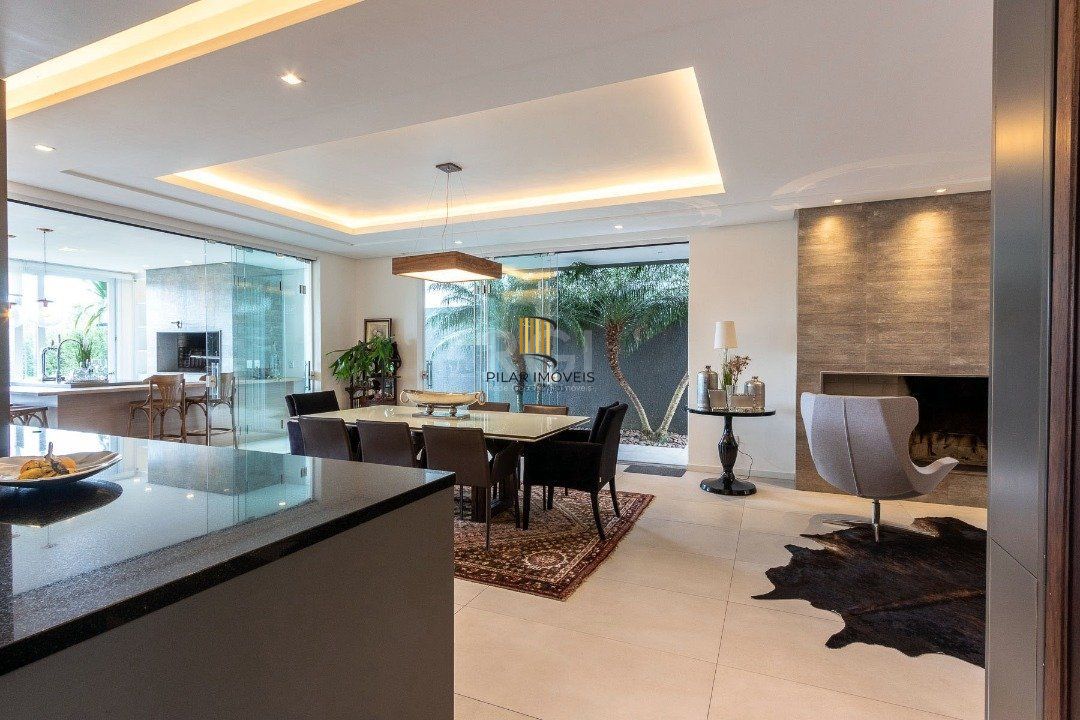 Casa Condominio para Venda - 339.3m², 4 dormitórios, sendo 4 suites, 6 vagas - Terra Ville