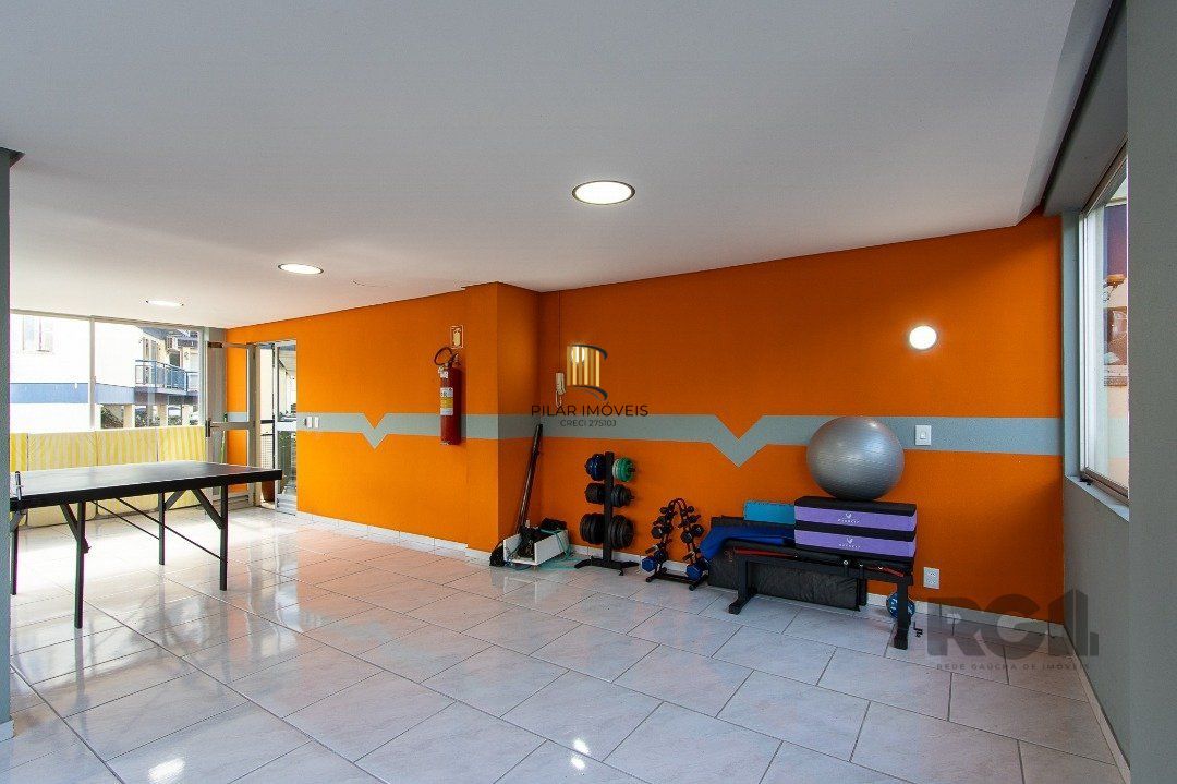 Apartamento com 3 dormitórios na Rua Dr. Barcelos