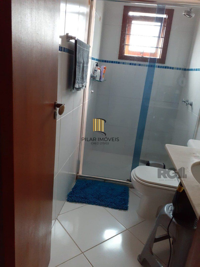 Casa Condominio para Venda - 270m², 3 dormitórios, sendo 3 suites, 2 vagas - Cavalhada