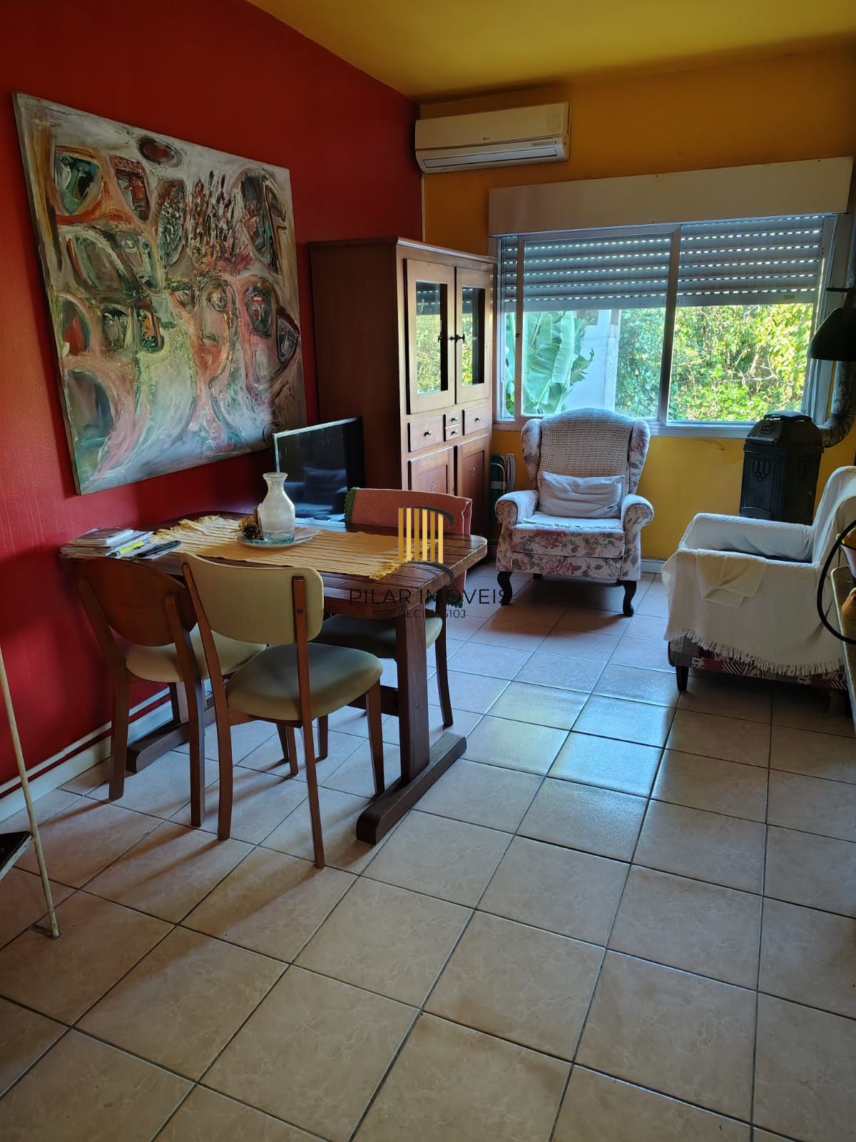 Cobertura, com piscina privativa, no bairro Cristal.
