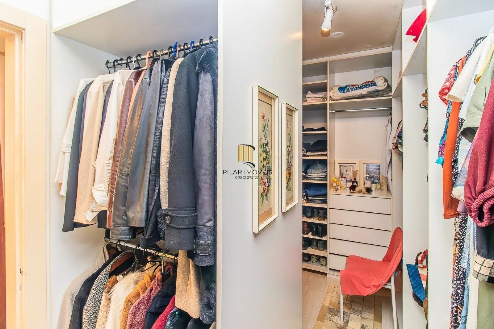 Cobertura à venda no bairro Bela Vista, 4 dormitórios e 3 vagas de garagem