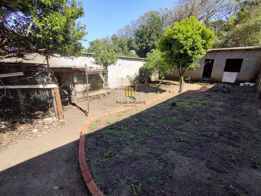 Casa para Venda - 100m², 3 dormitórios, 2 vagas - Lomba do Pinheiro