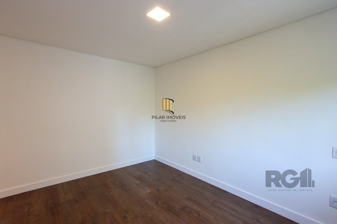 Apartamento em Porto Alegre no Bairro Petrópolis, de 1 quarto, semi mobiliado.