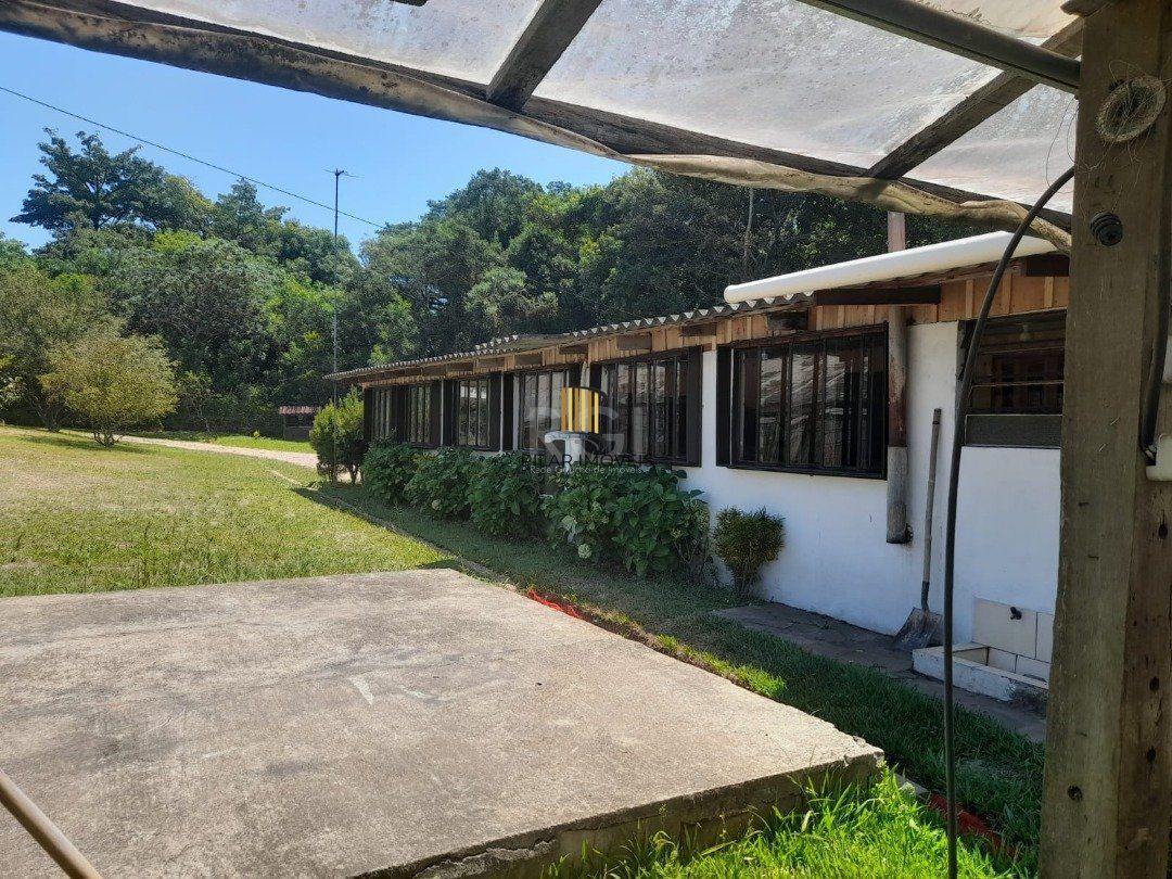 SÍTIO DENTRO DE PORTO ALEGRE 6.629,10 metros quadrados de área no bairro Campo Novo.