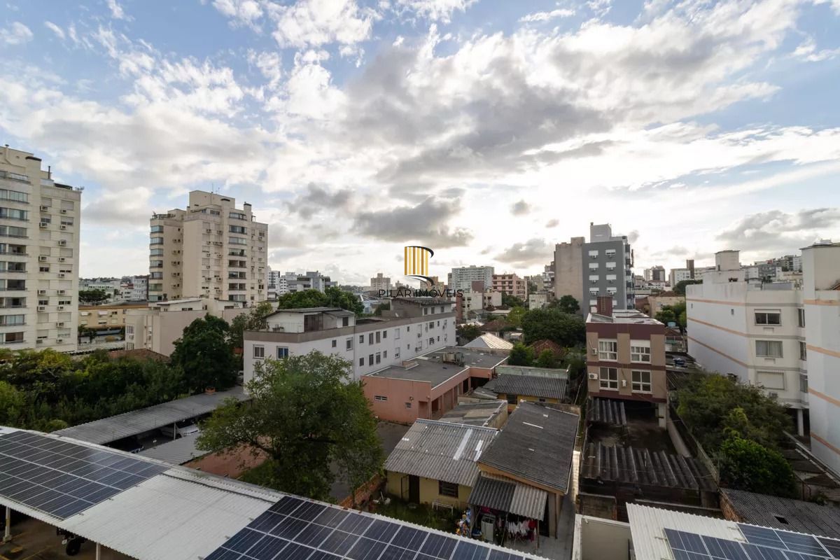 Apartamento à venda com 70m², 2 quartos e 1 vaga no bairro Jardim Botânico