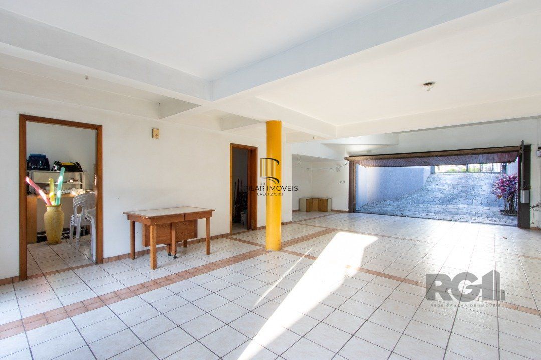 Casa 3 dormitórios no bairro Ipanema