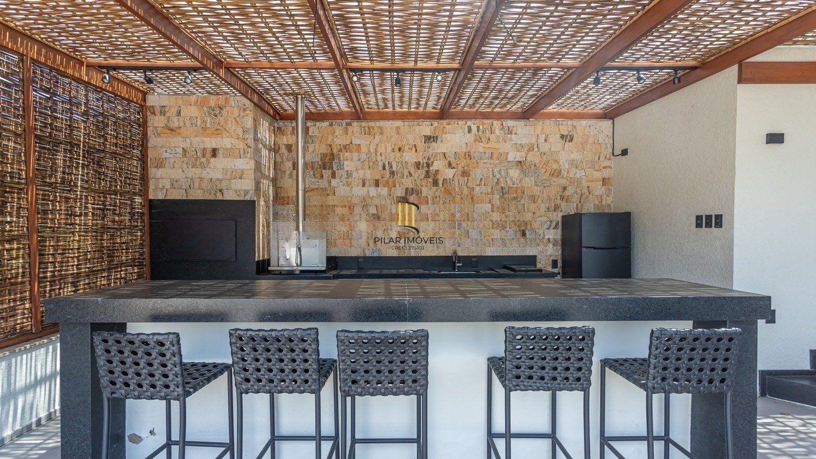 Apartamento com 3 quartos, 3 vagas e 105m² - Bairro Vila Jardim