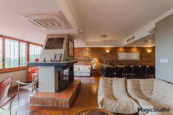 Casa semi-mobiliada na Vila Assunção com vista deslumbrante para o Guaíba e Veleiros do Sul