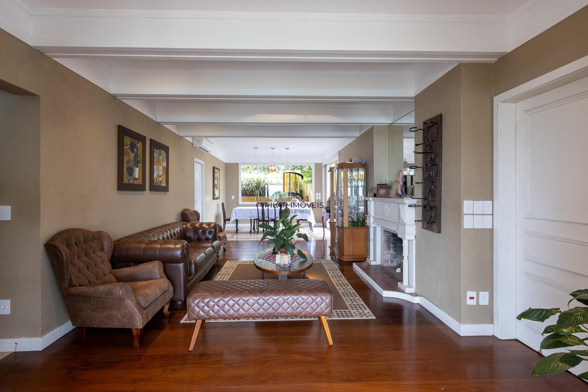 Casa 4 dormitórios no bairro Vila Conceição