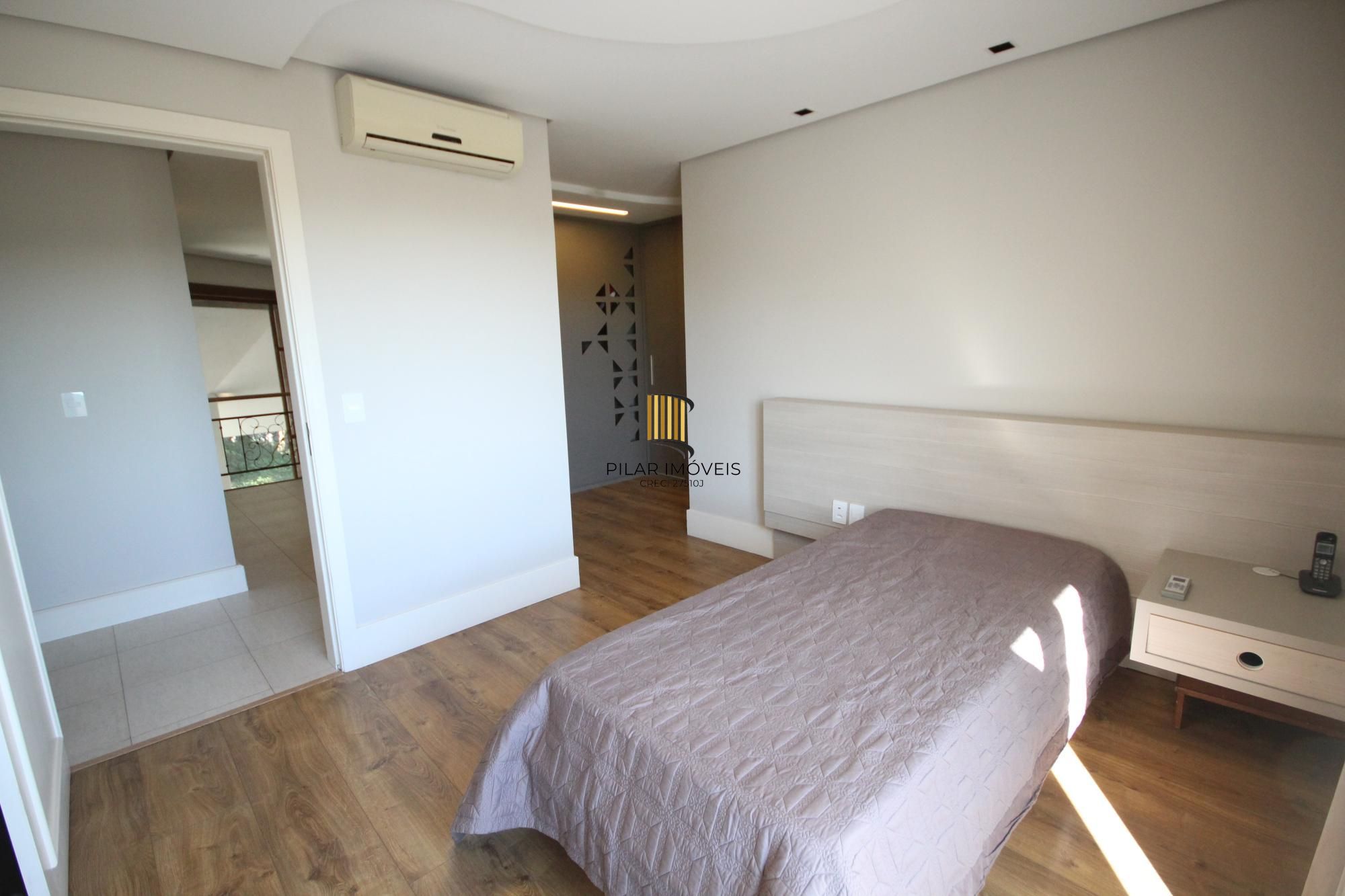 Casa Alto Padrão em Condomínio Fechado - 4 Suítes, Vista Panorâmica