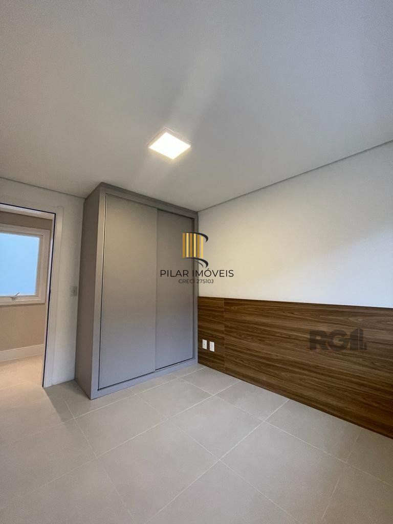 Duplex em Condomínio