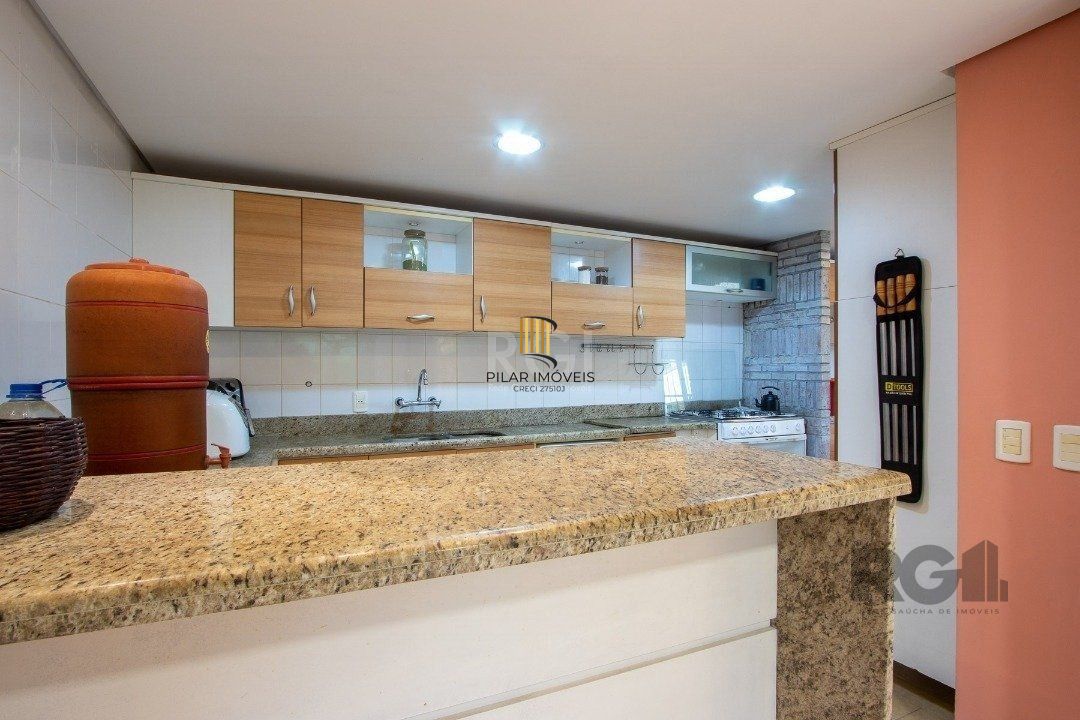 Casa Condominio para Venda - 170m², 3 dormitórios, sendo 1 suites, 2 vagas - Cavalhada