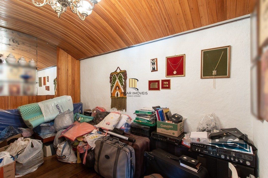 Casa para Venda - 580m², 3 dormitórios, sendo 1 suites, 3 vagas - Santa Tereza