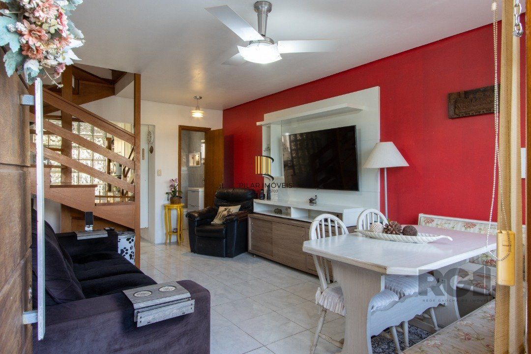 Casa para Venda - 204m², 3 quartos, 2 suites, 1 vaga - Caminhos do Sol - Guarujá - Pilar Imóveis