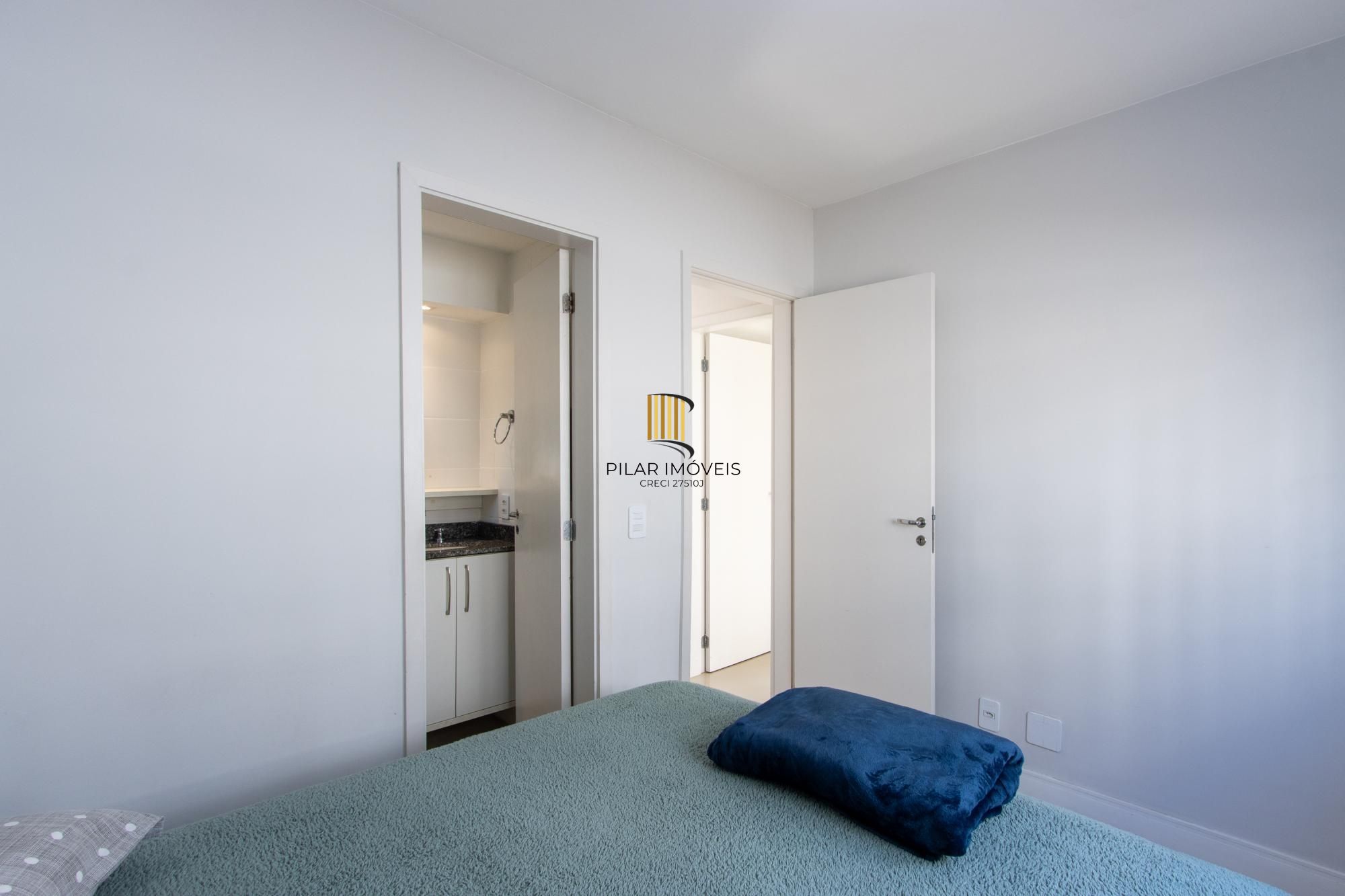 Apartamento 2 dormitórios no bairro Cristal